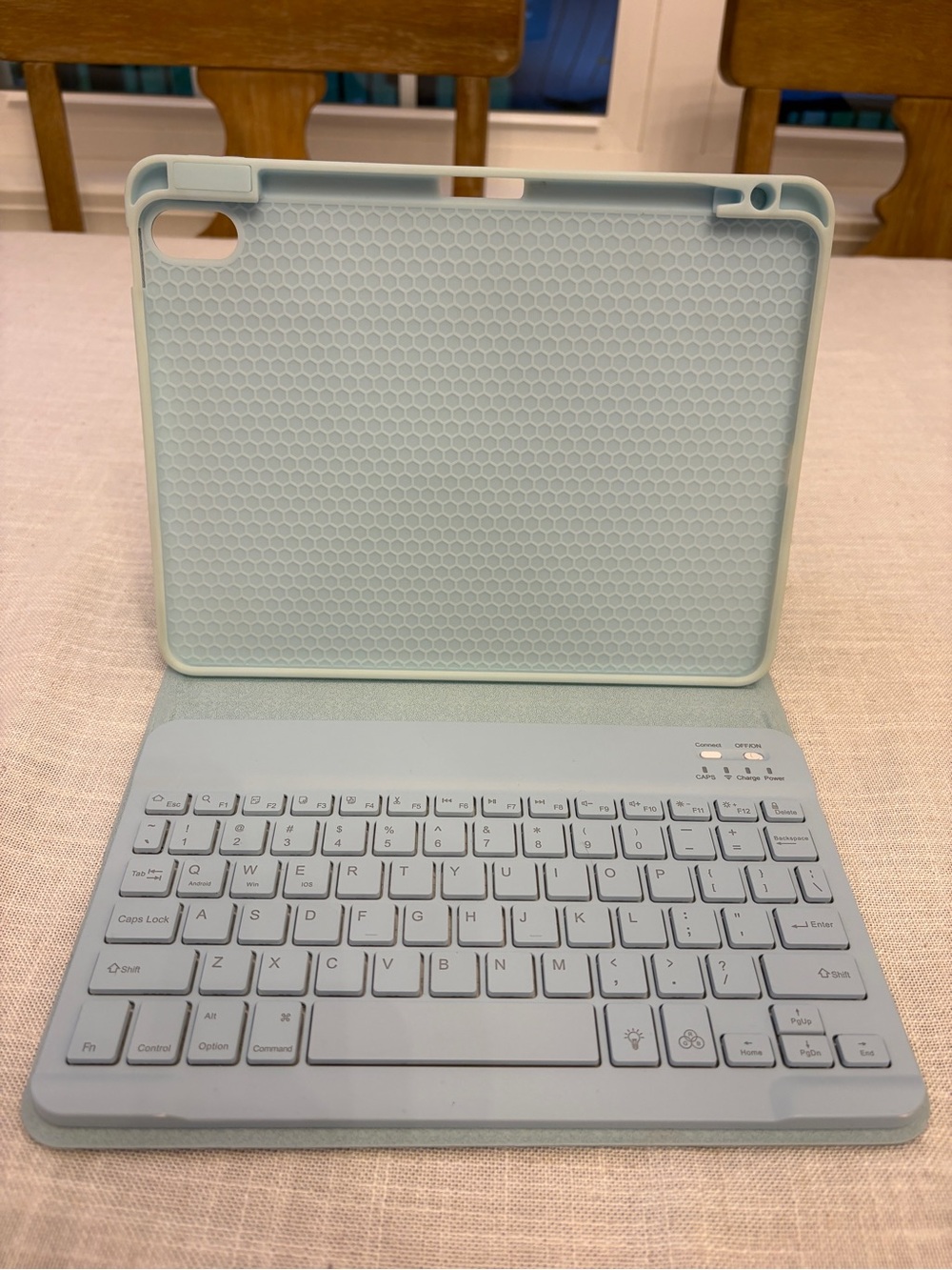Light Blue Tablet Keyboard Case - Compatible Bluetooth Folio